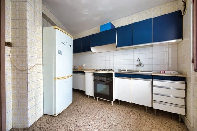 4 soveværelse Lejlighed til salg i Cabezo de Torres, Murcia by - € 89.000 (Ref: 10074517)