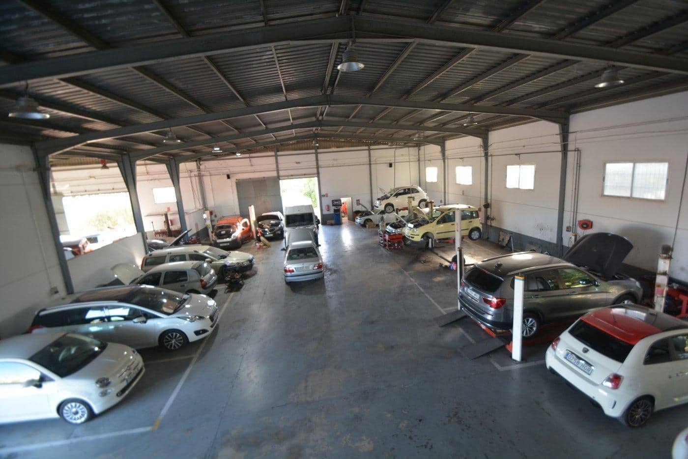 Local Comercial en Orihuela en venta - 600.000 € (Ref: 10074529)