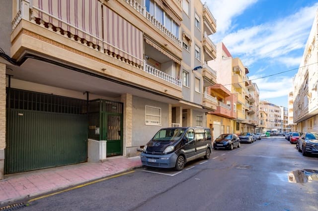 Garage til salg i Playa del Cura, Torrevieja - € 13.420 (Ref: 10074538)