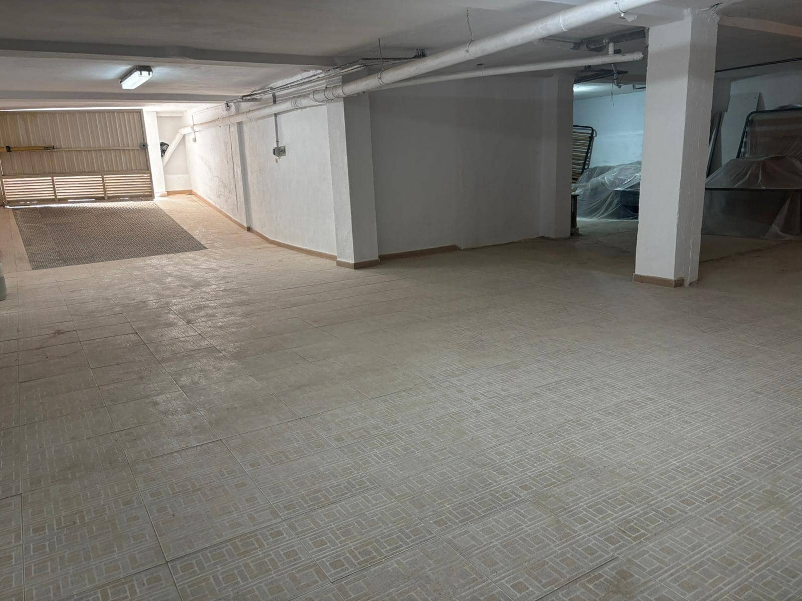 Garagem para venda em Torrevieja - 28 840 € (Ref: 10074539)