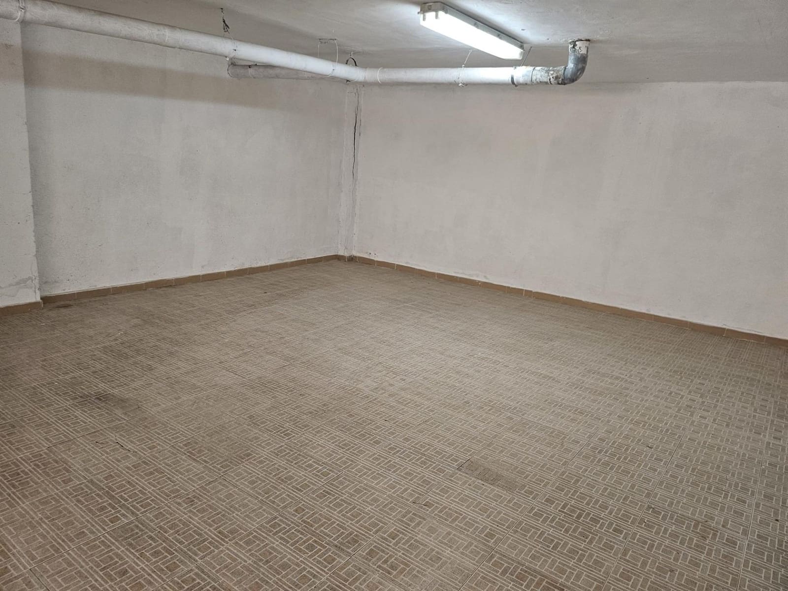 Garagem para venda em Torrevieja - 28 840 € (Ref: 10074539)