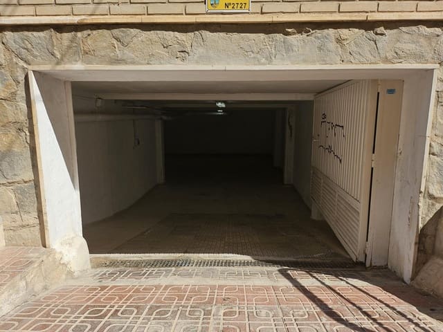 Garagem para venda em Playa del Cura, Torrevieja - 28 840 € (Ref: 10074539)