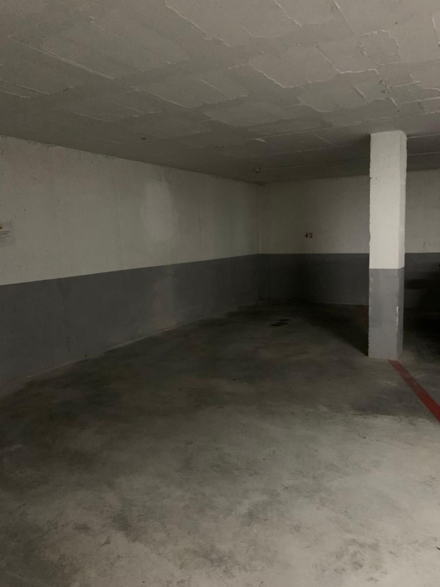 Garagem para venda em Torrevieja - 23 000 € (Ref: 10074540)