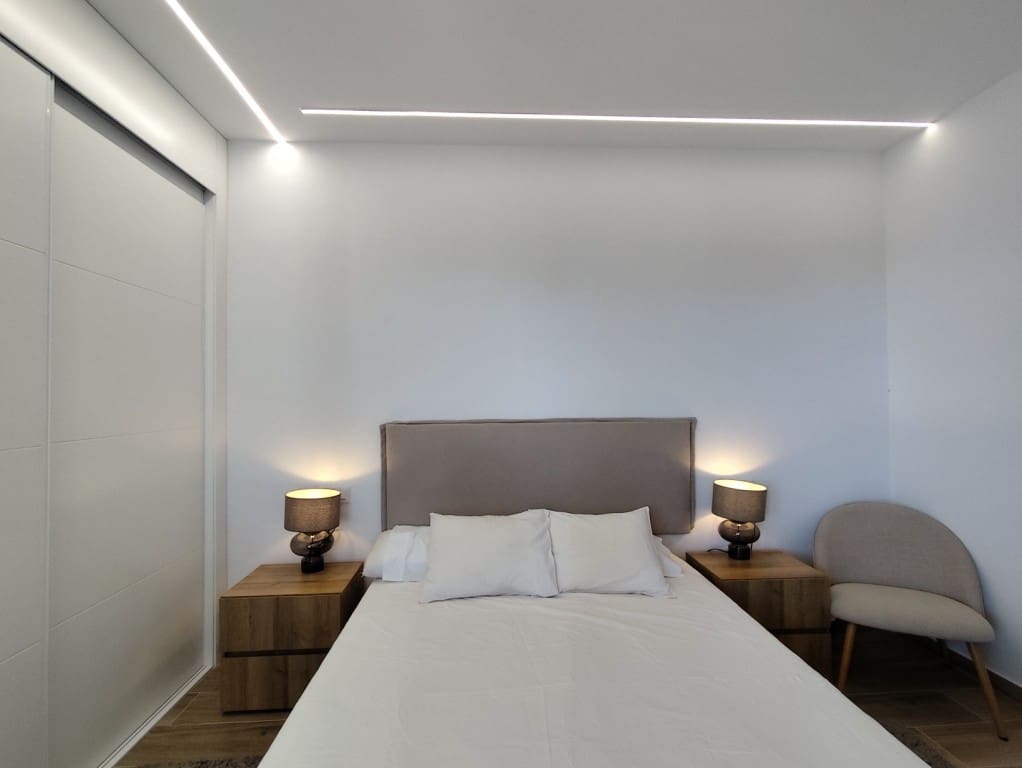 3 soveværelse Penthouse til salg i Villamartin - € 345.000 (Ref: 10074543)