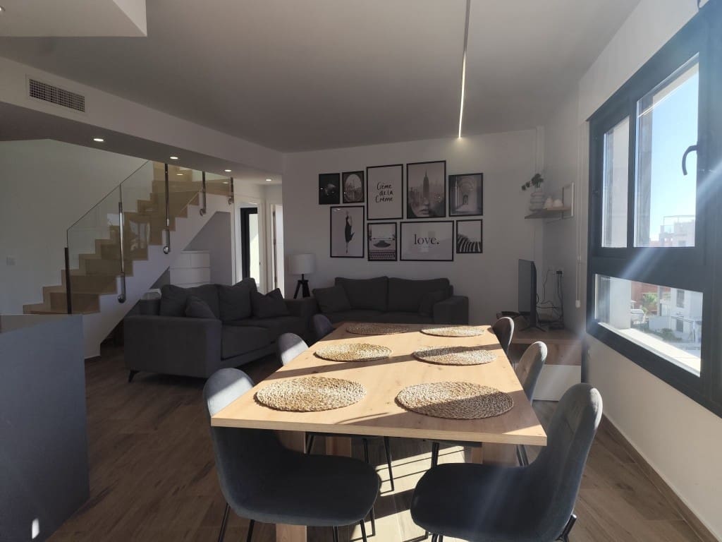 3 soveværelse Penthouse til salg i Villamartin - € 345.000 (Ref: 10074543)