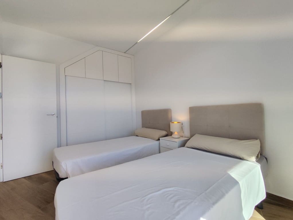 3 soveværelse Penthouse til salg i Villamartin - € 345.000 (Ref: 10074543)