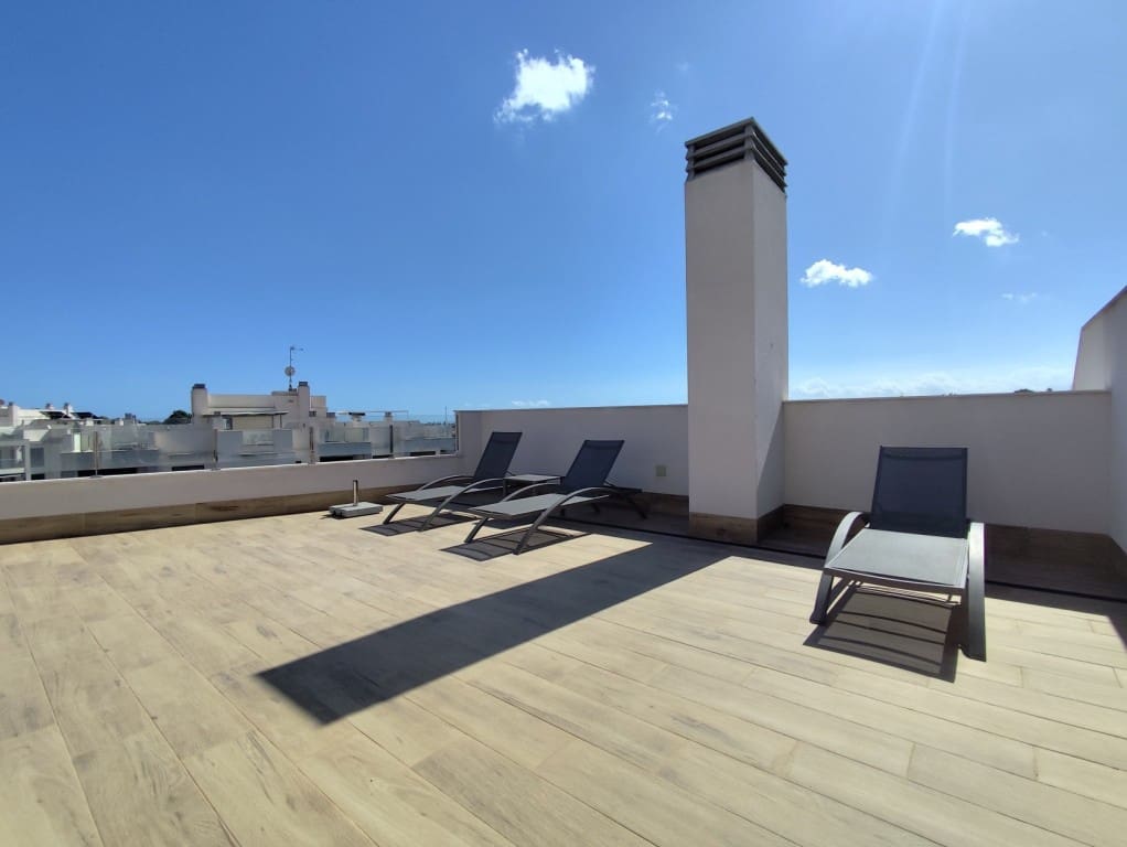 3 soveværelse Penthouse til salg i Villamartin - € 345.000 (Ref: 10074543)