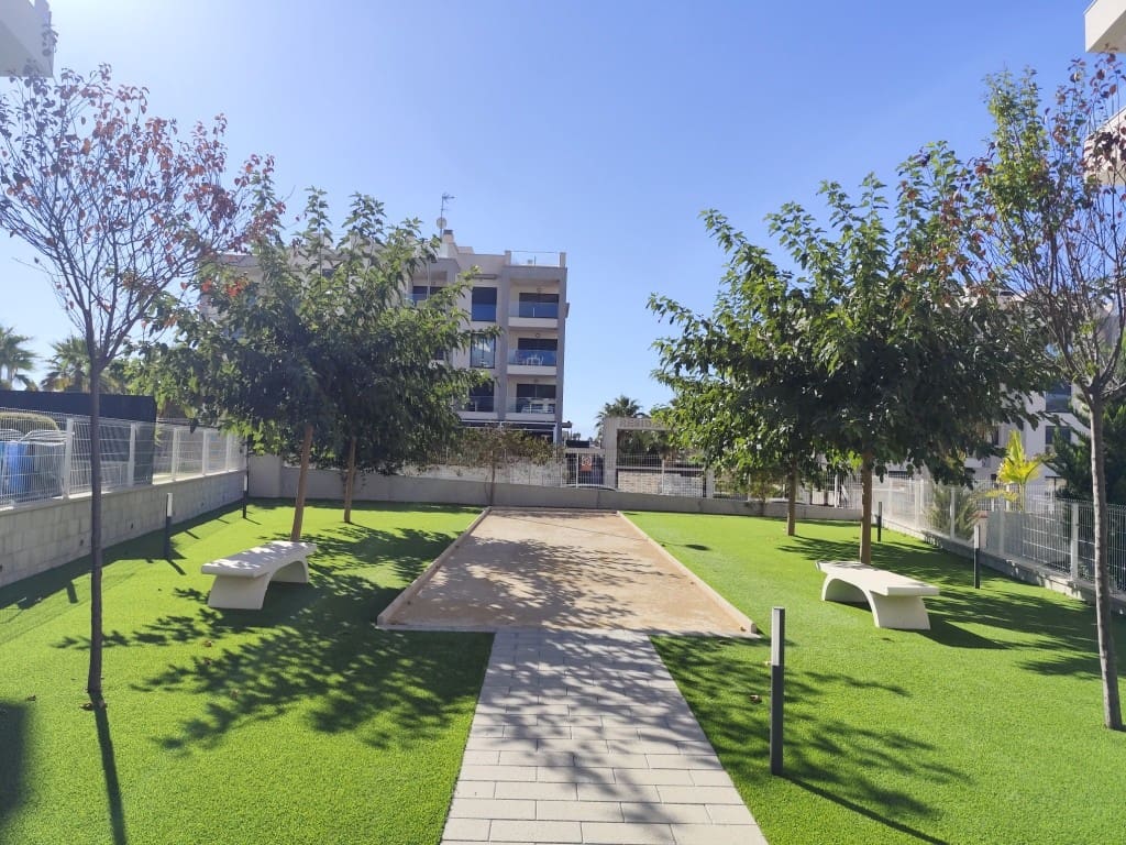 3 soveværelse Penthouse til salg i Villamartin - € 345.000 (Ref: 10074543)