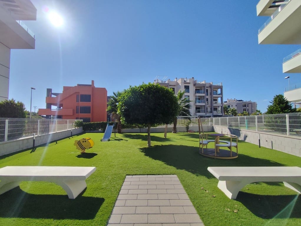 3 soveværelse Penthouse til salg i Villamartin - € 345.000 (Ref: 10074543)