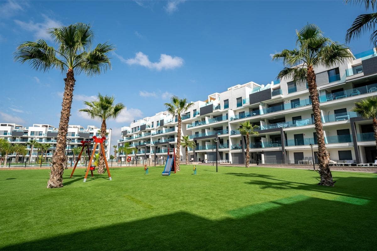 2 sovrum Lägenhet till salu i El Raso - 295 000 € (Ref: 10074549)