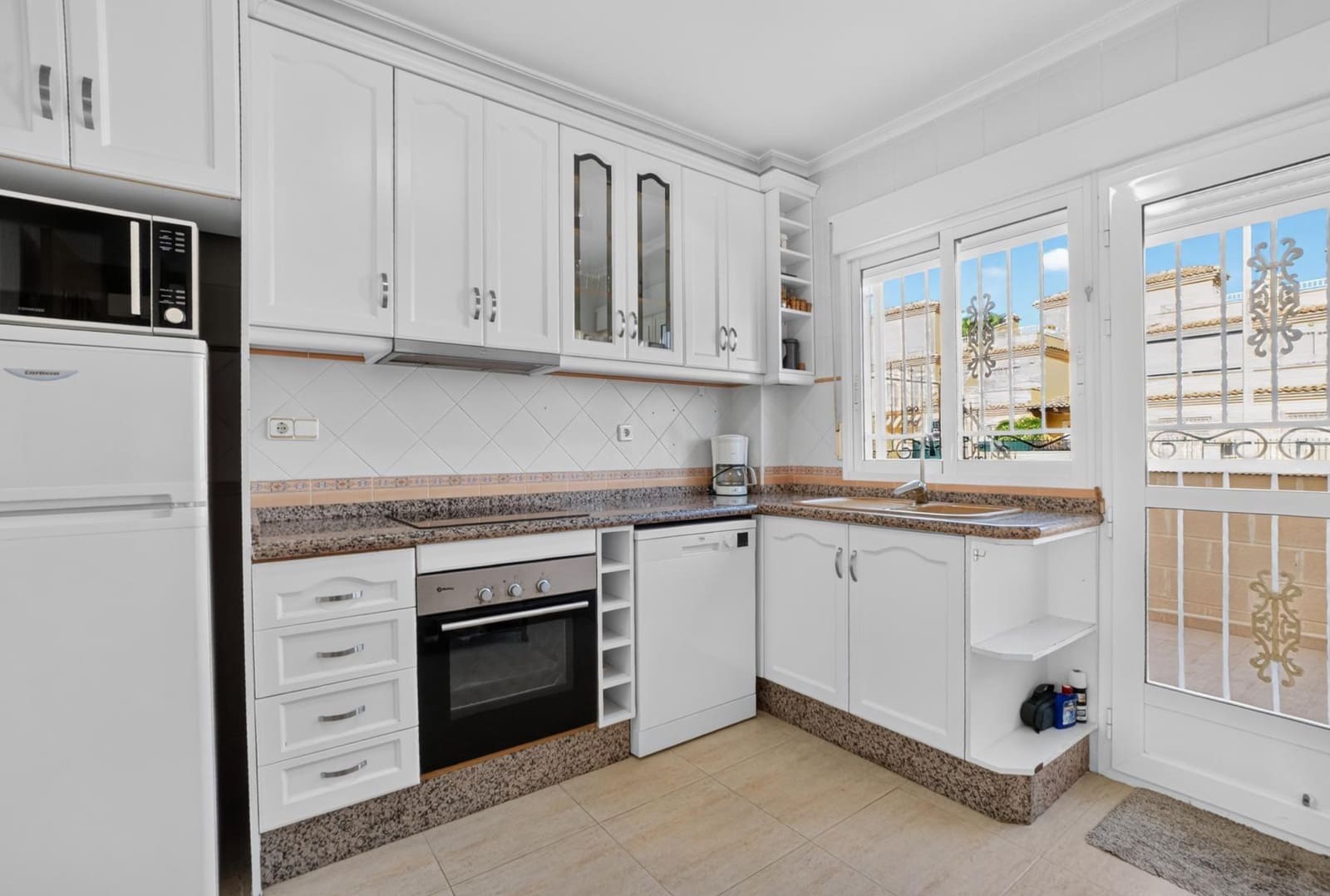 3 sypialnia Dom na sprzedaż w Torrevieja - 339 000 € (Ref: 10074552)