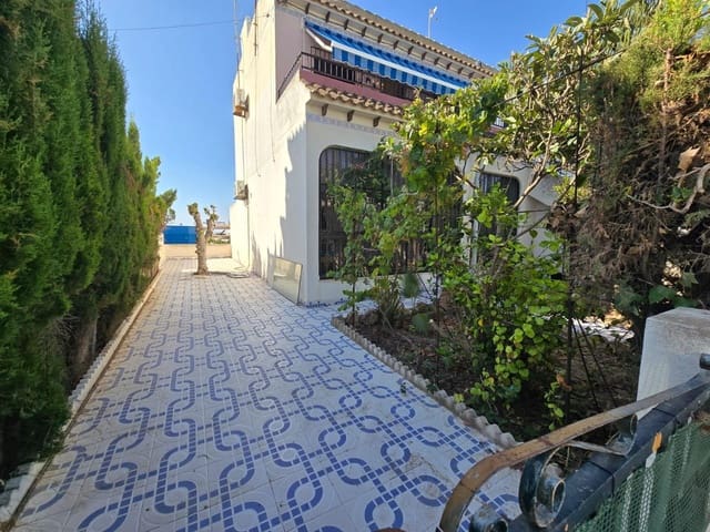 Bungalow de 2 habitaciones en Aguas Nuevas, Torrevieja en venta - 159.000 € (Ref: 10074553)