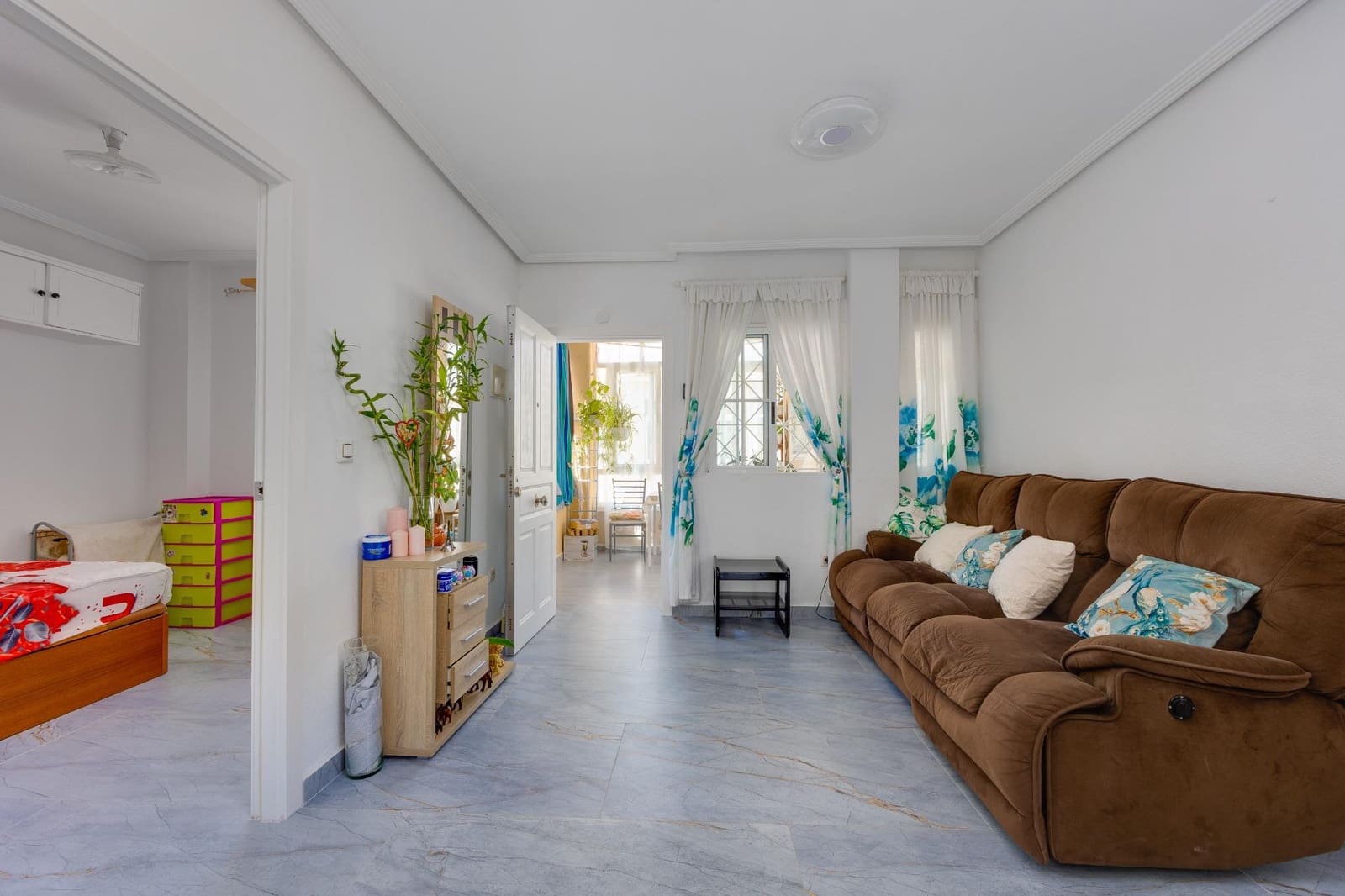 2 sovrum Bungalow till salu i Torrevieja - 189 900 € (Ref: 10074555)