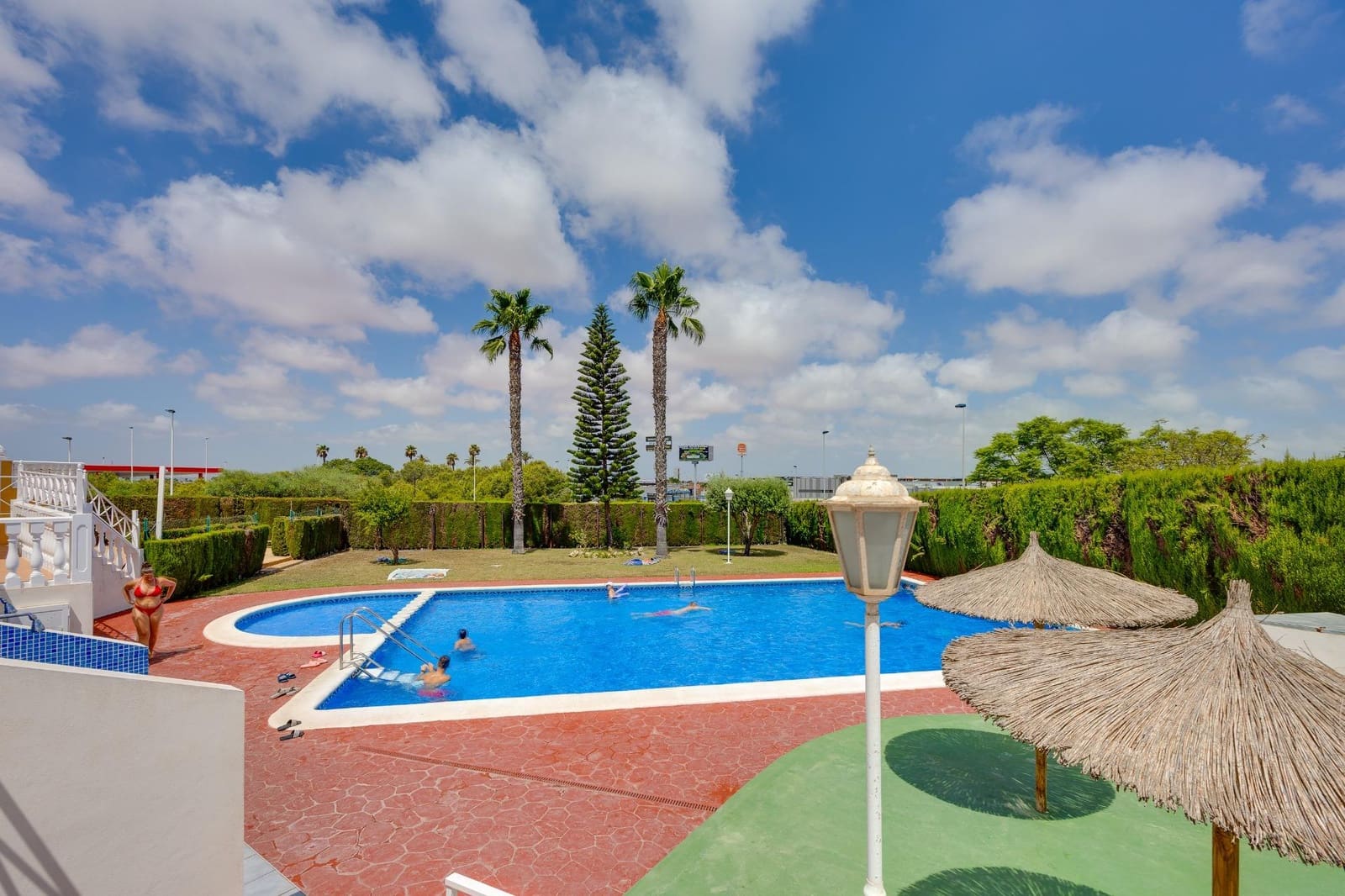2 sovrum Bungalow till salu i Torrevieja - 189 900 € (Ref: 10074555)