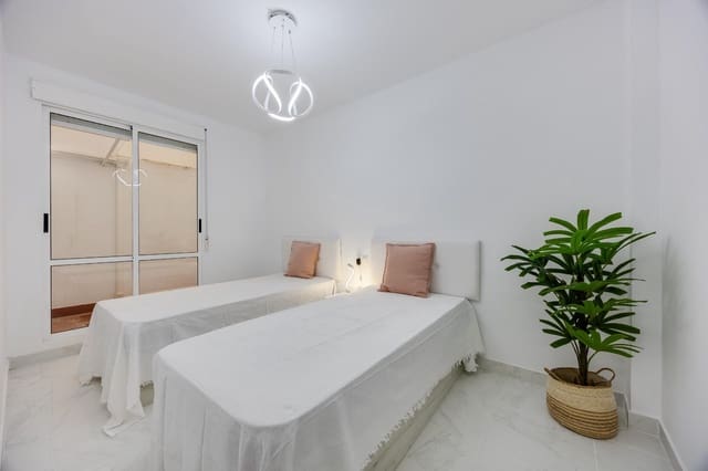 2 sypialnia Apartament na sprzedaż w Parque de las Naciones, Torrevieja - 149 900 € (Ref: 10074557)