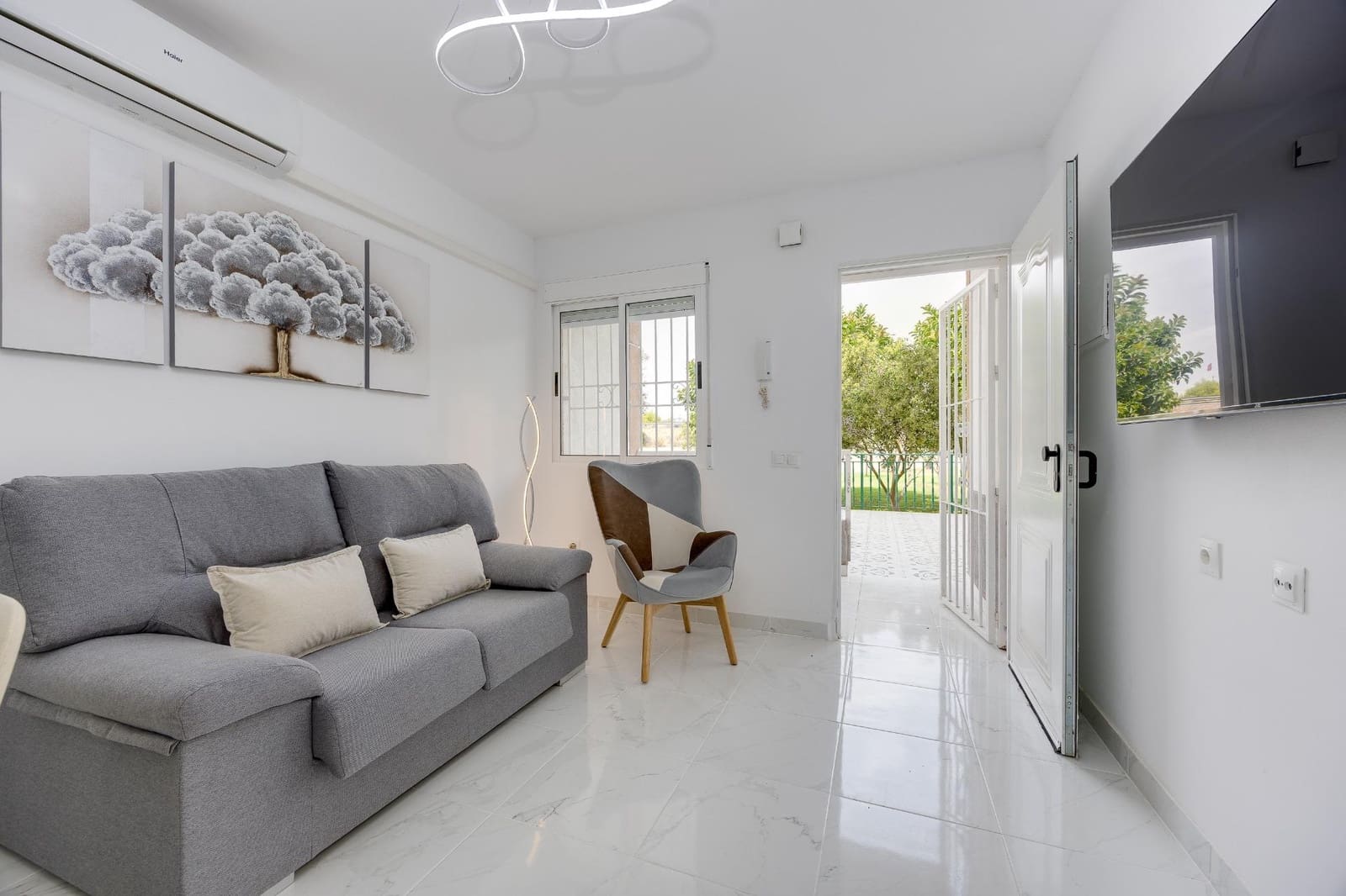2 Zimmer Apartment zu verkaufen in Torrevieja - 149.900 € (Ref: 10074557)