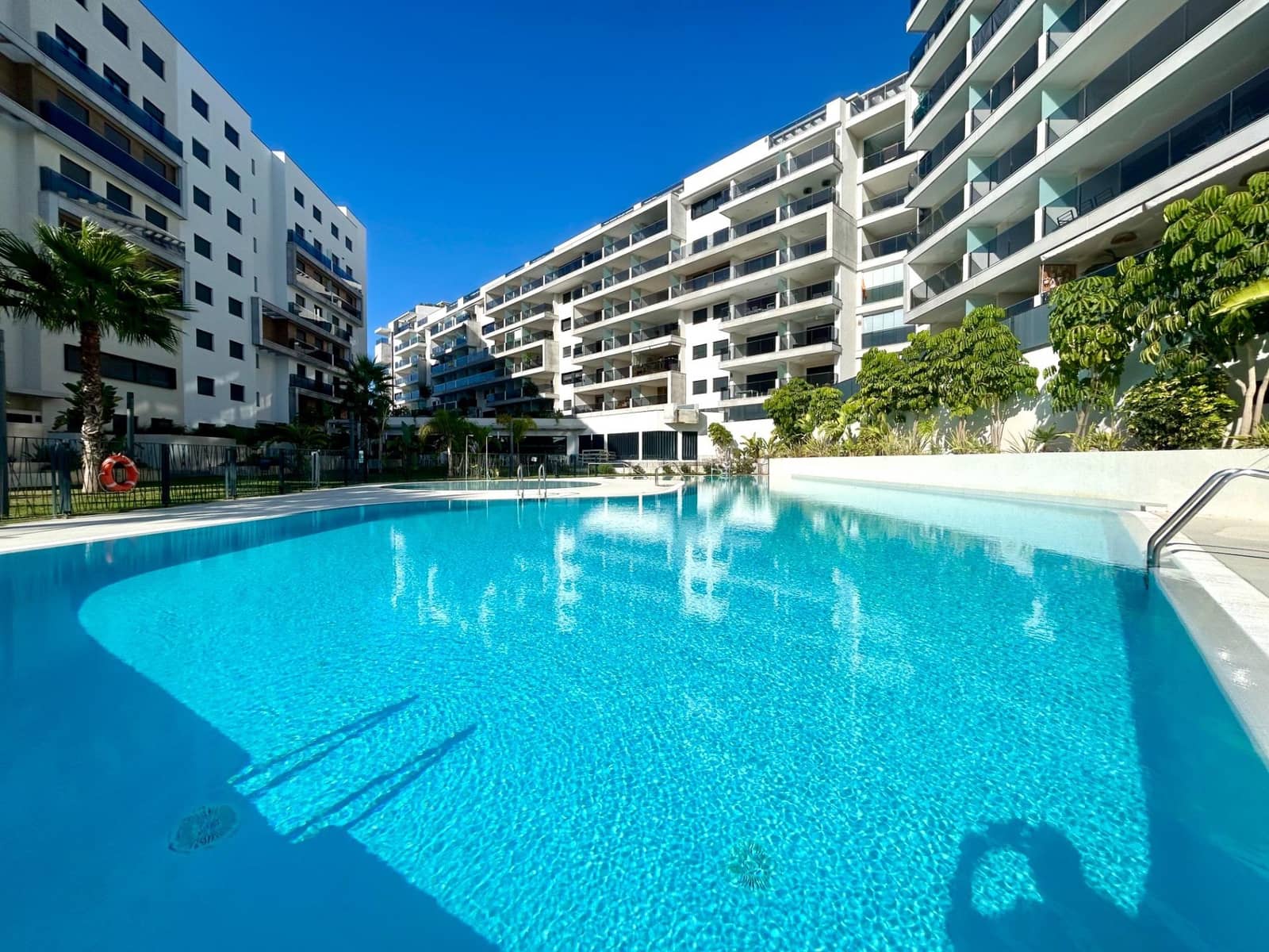 2 soveværelse Lejlighed til salg i Campoamor - € 379.000 (Ref: 10074560)