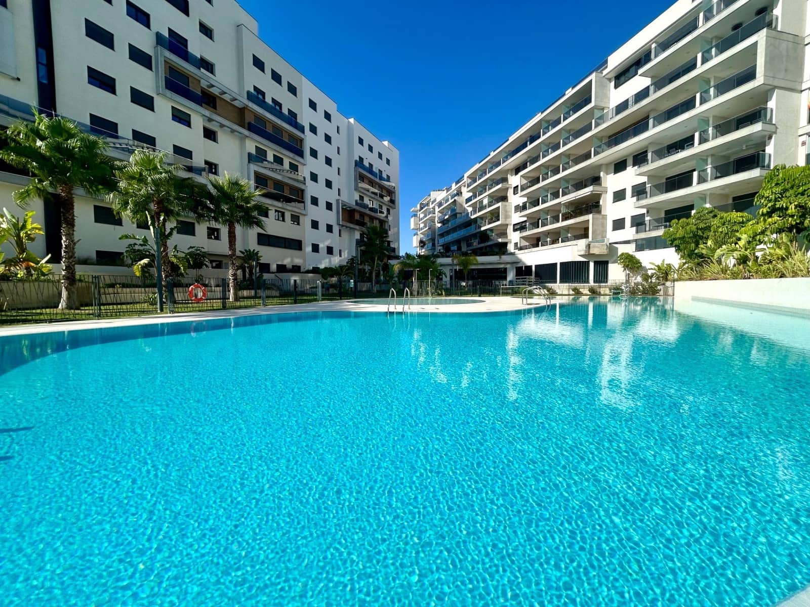 2 soveværelse Lejlighed til salg i Campoamor - € 379.000 (Ref: 10074560)