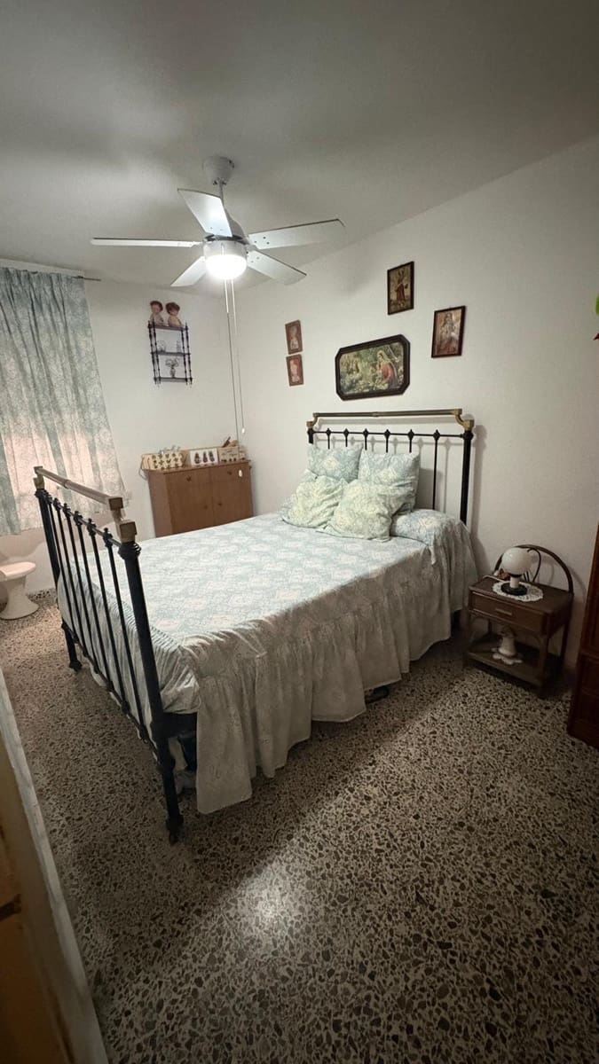 3 Zimmer Apartment zu verkaufen in Torrevieja - 143.000 € (Ref: 10074564)