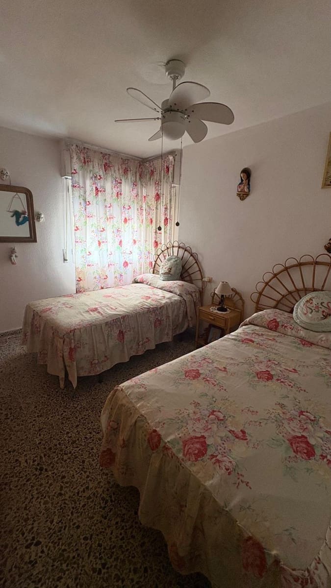 3 Zimmer Apartment zu verkaufen in Torrevieja - 143.000 € (Ref: 10074564)