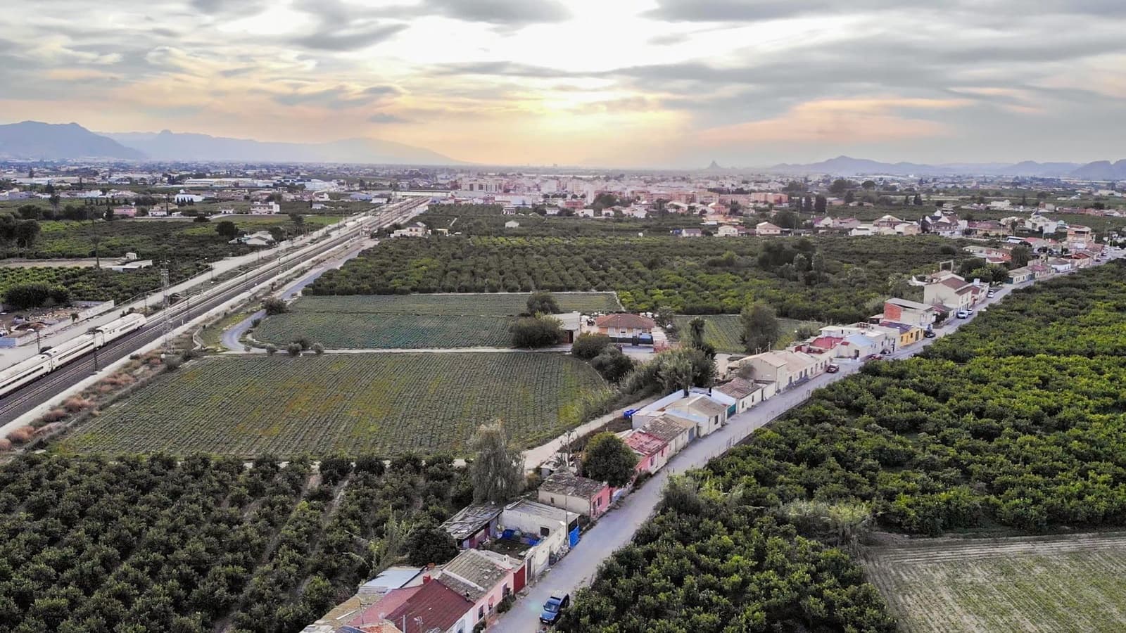 5 sypialnia Willa na sprzedaż w Los Desamparados - 550 000 € (Ref: 10074574)