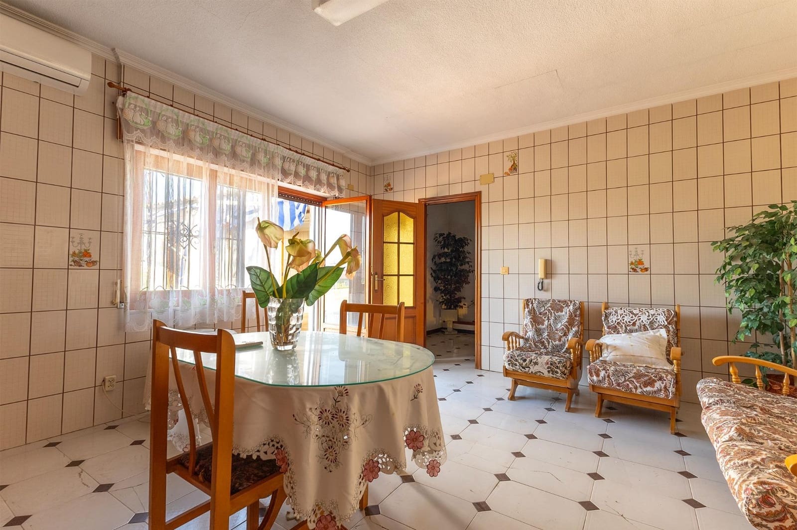 5 sypialnia Willa na sprzedaż w Los Desamparados - 550 000 € (Ref: 10074574)