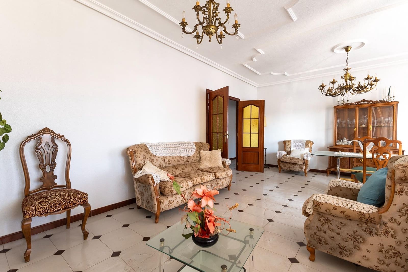 5 sypialnia Willa na sprzedaż w Los Desamparados - 550 000 € (Ref: 10074574)