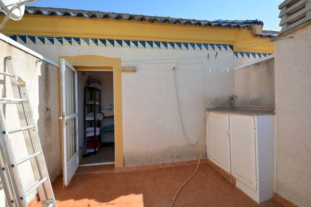 2 makuuhuone Omakotitalo myytävänä paikassa El Edén, Guardamar del Segura - 205 000 € (Ref: 10074582)