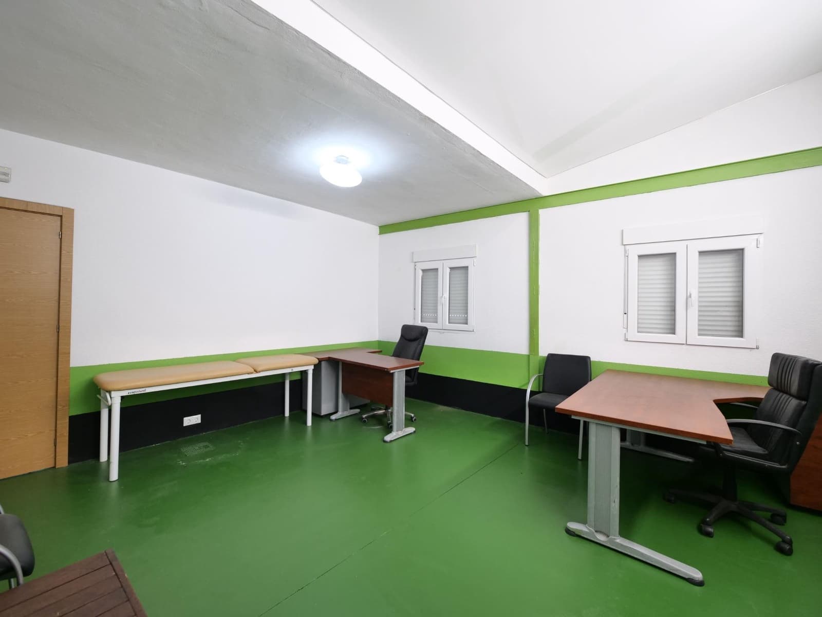 Kaupallinen myytävänä paikassa Almoradi - 625 000 € (Ref: 10074583)