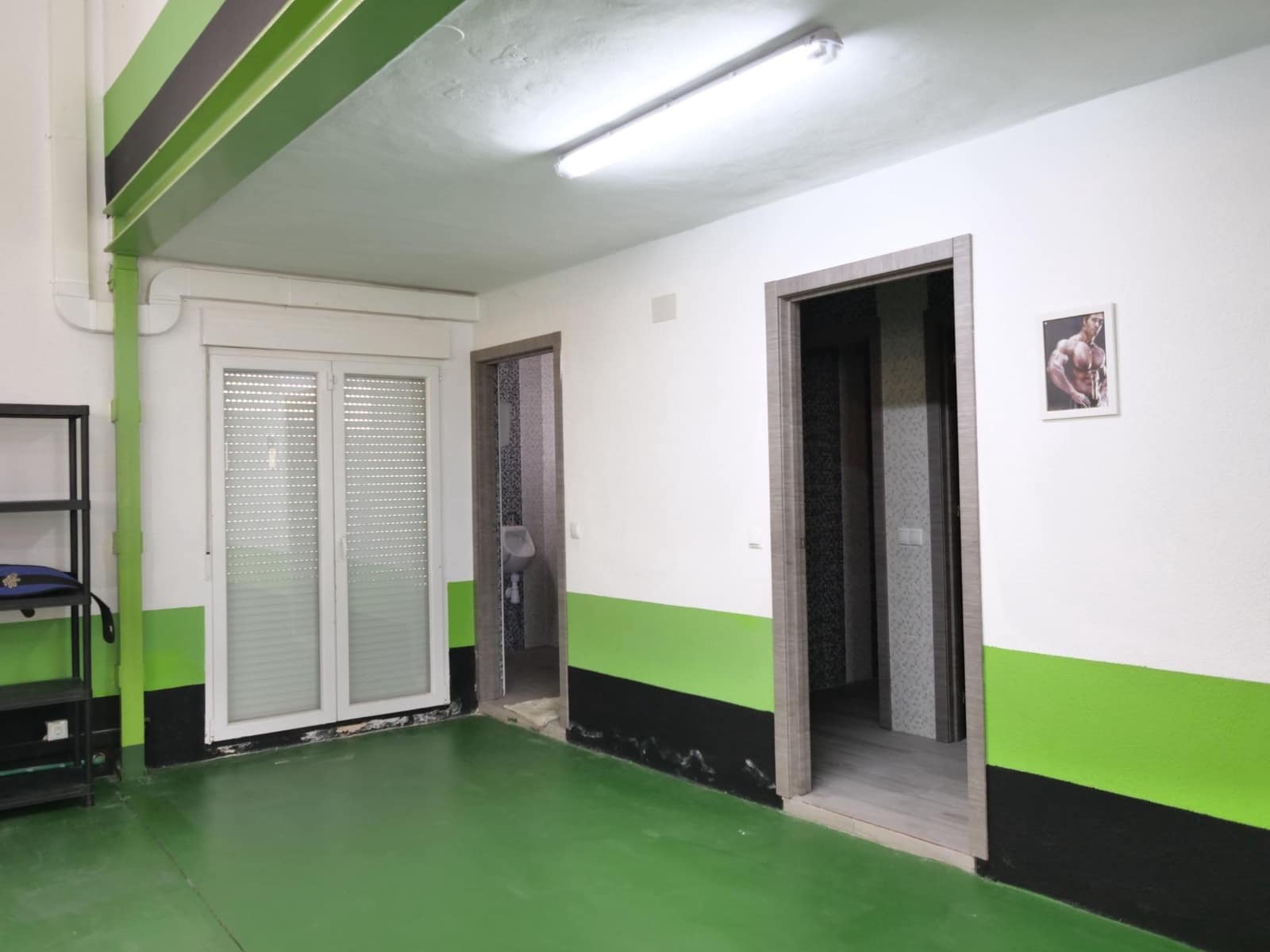Kaupallinen myytävänä paikassa Almoradi - 625 000 € (Ref: 10074583)