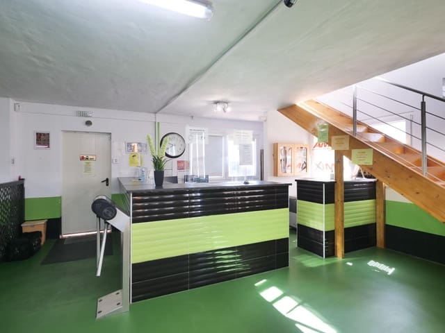 Kaupallinen myytävänä paikassa Almoradí - 625 000 € (Ref: 10074583)