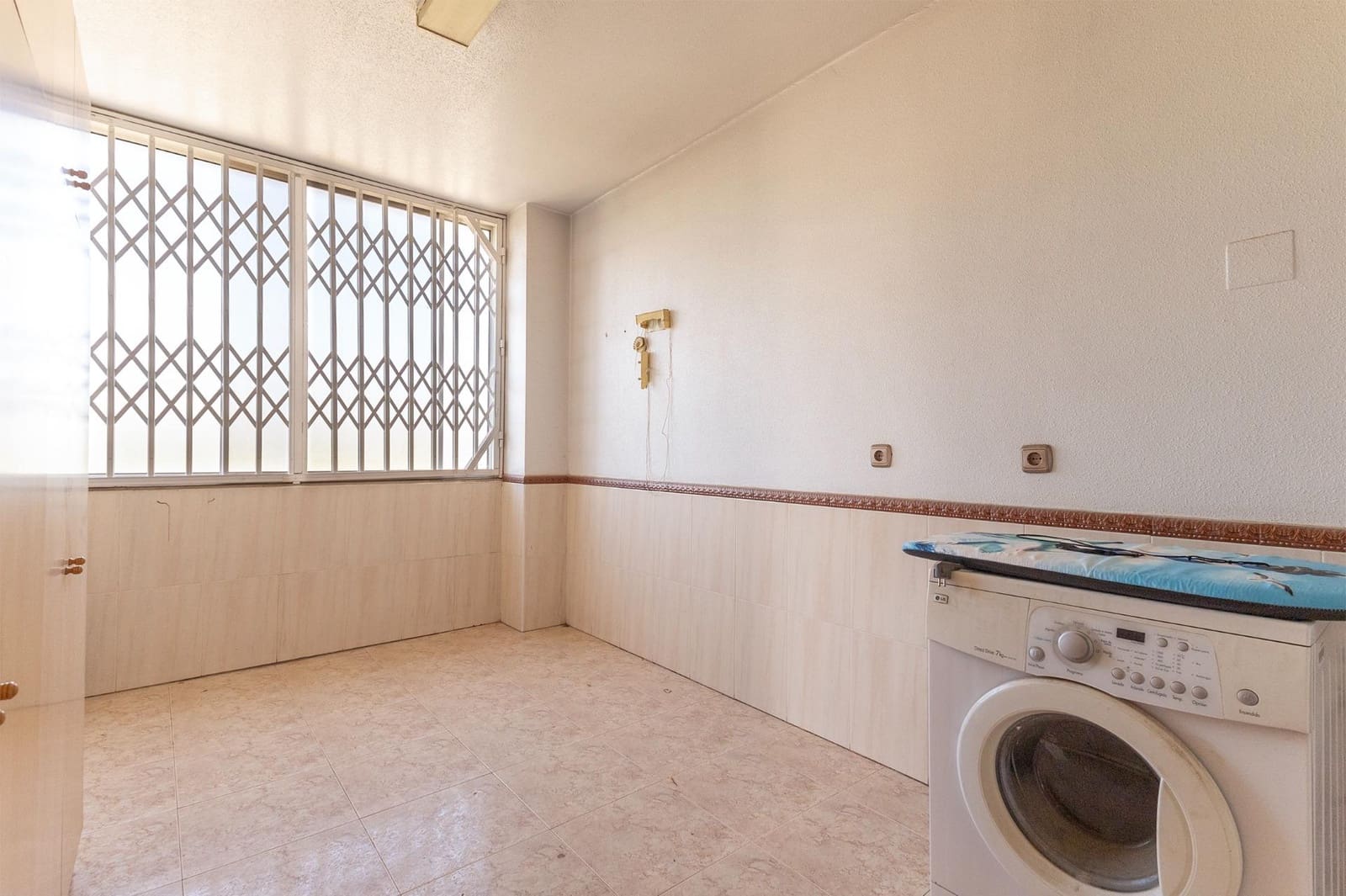 5 chambre Local Commercial à vendre à Orihuela - 550 000 € (Ref: 10074604)