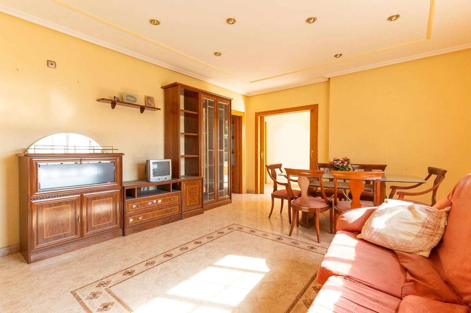5 chambre Local Commercial à vendre à Orihuela - 550 000 € (Ref: 10074604)