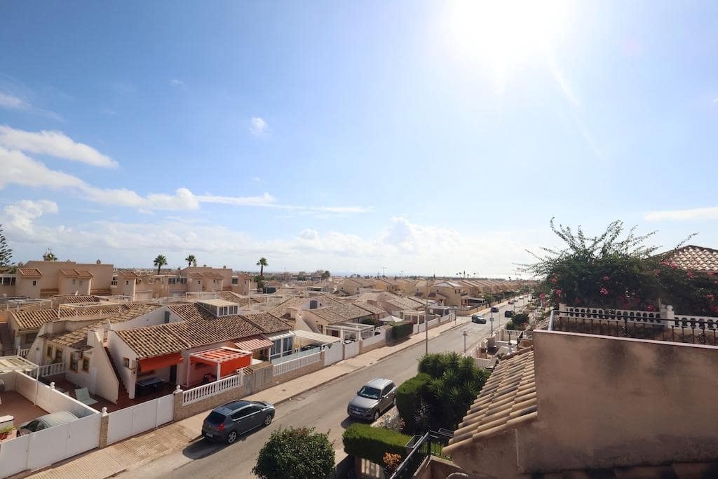 2 makuuhuone Huvila myytävänä paikassa Playa Flamenca - 240 000 € (Ref: 10077194)