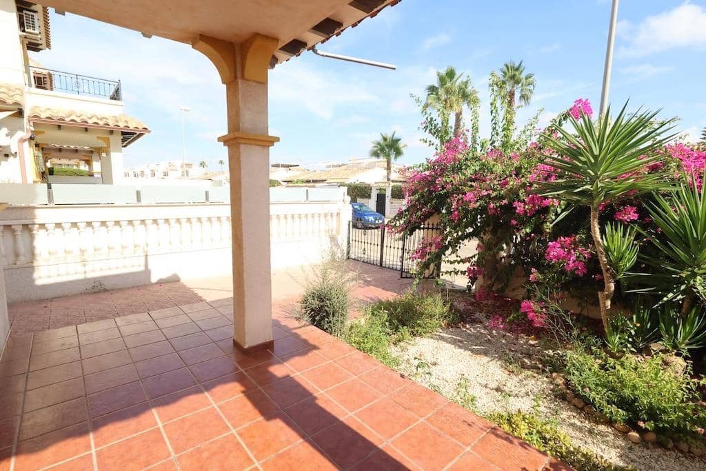 2 makuuhuone Huvila myytävänä paikassa Playa Flamenca - 240 000 € (Ref: 10077194)
