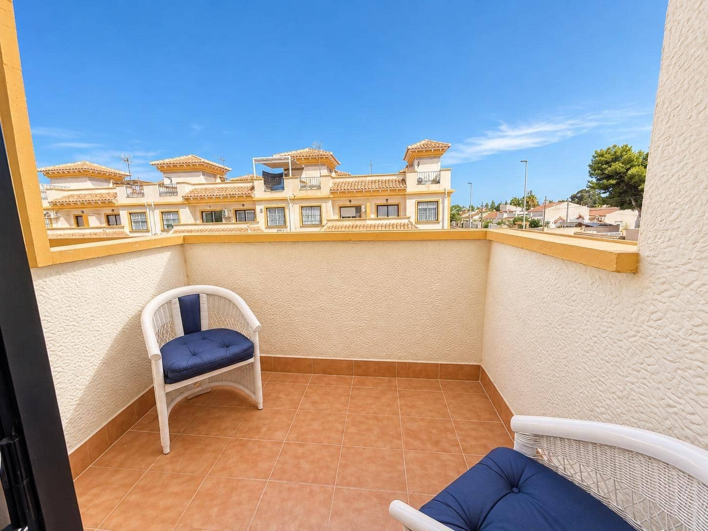 3 soveværelse Byhus til salg i El Limonar - € 239.900 (Ref: 10079116)