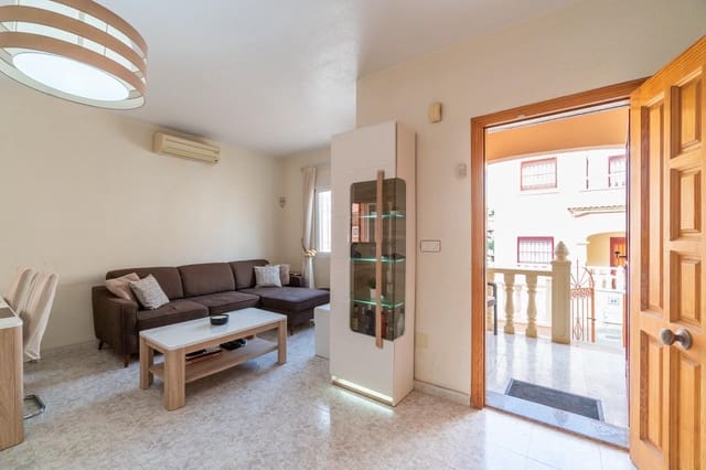 3 soveværelse Byhus til salg i Playa Flamenca, Orihuela - € 225.000 (Ref: 10079117)