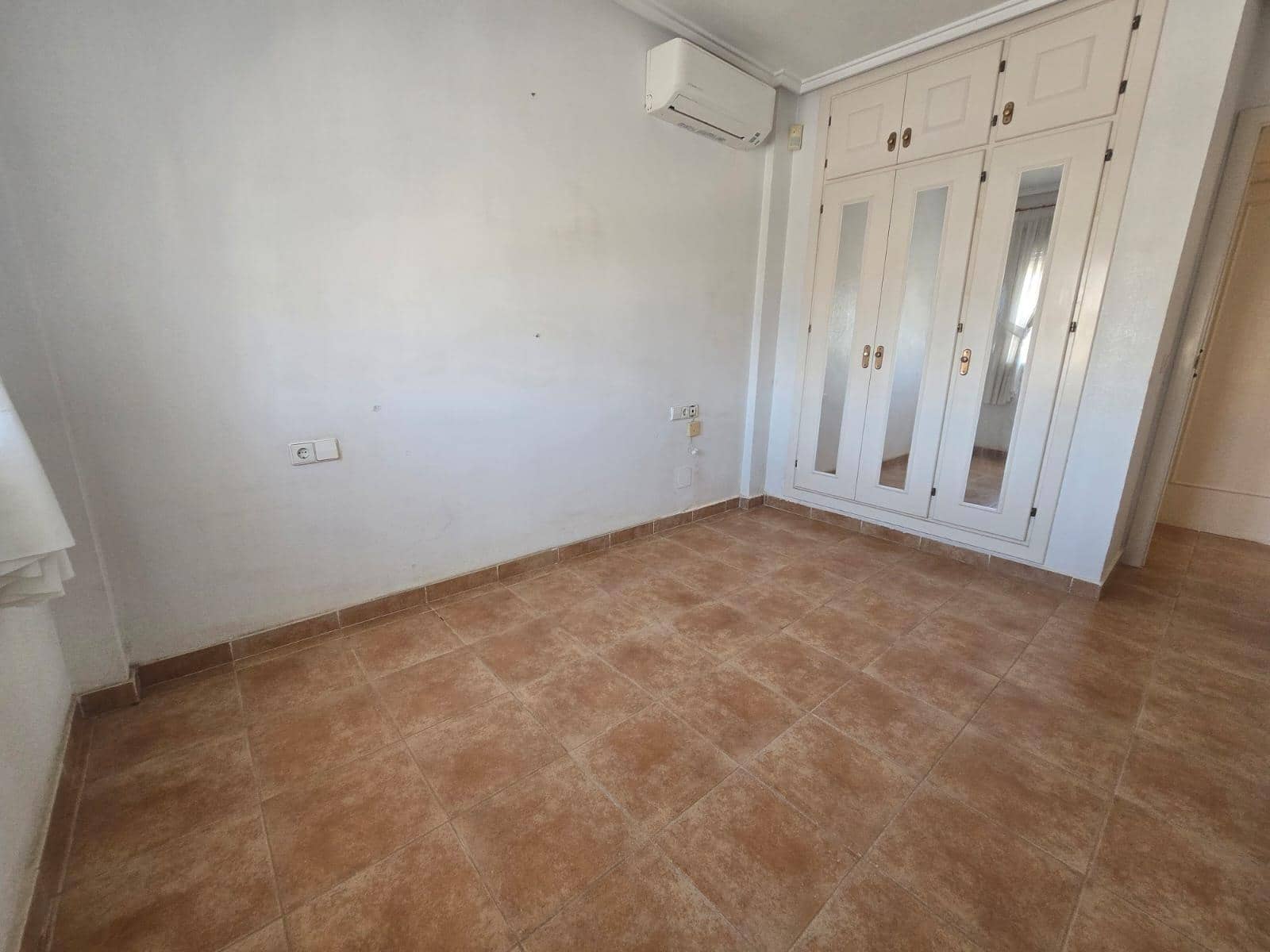 3 Zimmer Villa zu verkaufen in Torrevieja - 370.000 € (Ref: 10086392)