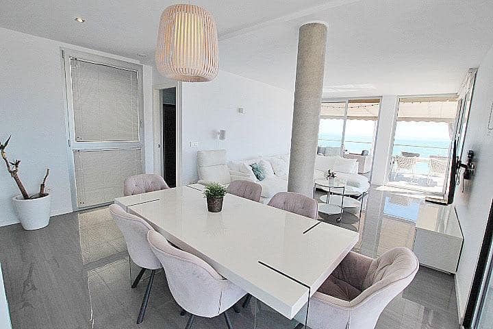 3 makuuhuone Kattohuoneisto myytävänä paikassa Guardamar del Segura - 840 000 € (Ref: 10086398)