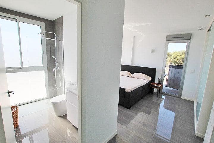 3 makuuhuone Kattohuoneisto myytävänä paikassa Guardamar del Segura - 840 000 € (Ref: 10086398)