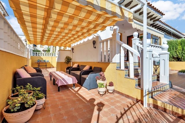 2 bedroom Townhouse for sale in Cabo Roig, Orihuela - € 189,900 (Ref: 10086401)