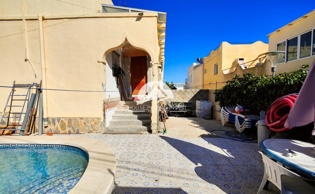 4 sovrum Villa till salu i San Miguel de Salinas - 189 900 € (Ref: 10088561)