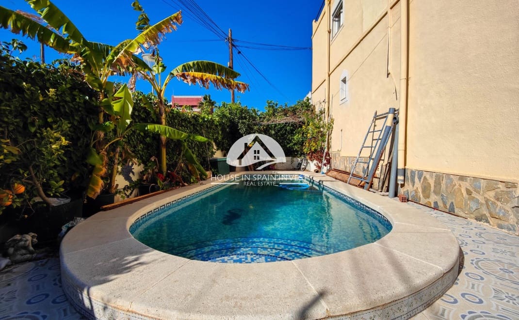 4 sovrum Villa till salu i San Miguel de Salinas - 189 900 € (Ref: 10088561)