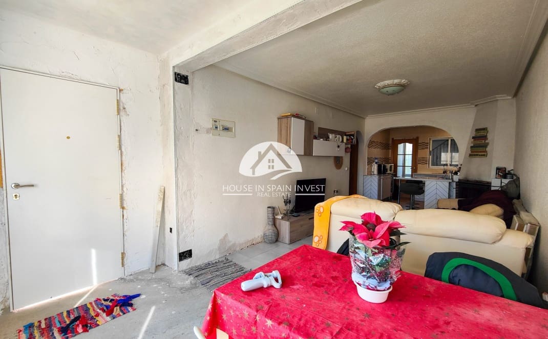 4 sovrum Villa till salu i San Miguel de Salinas - 189 900 € (Ref: 10088561)