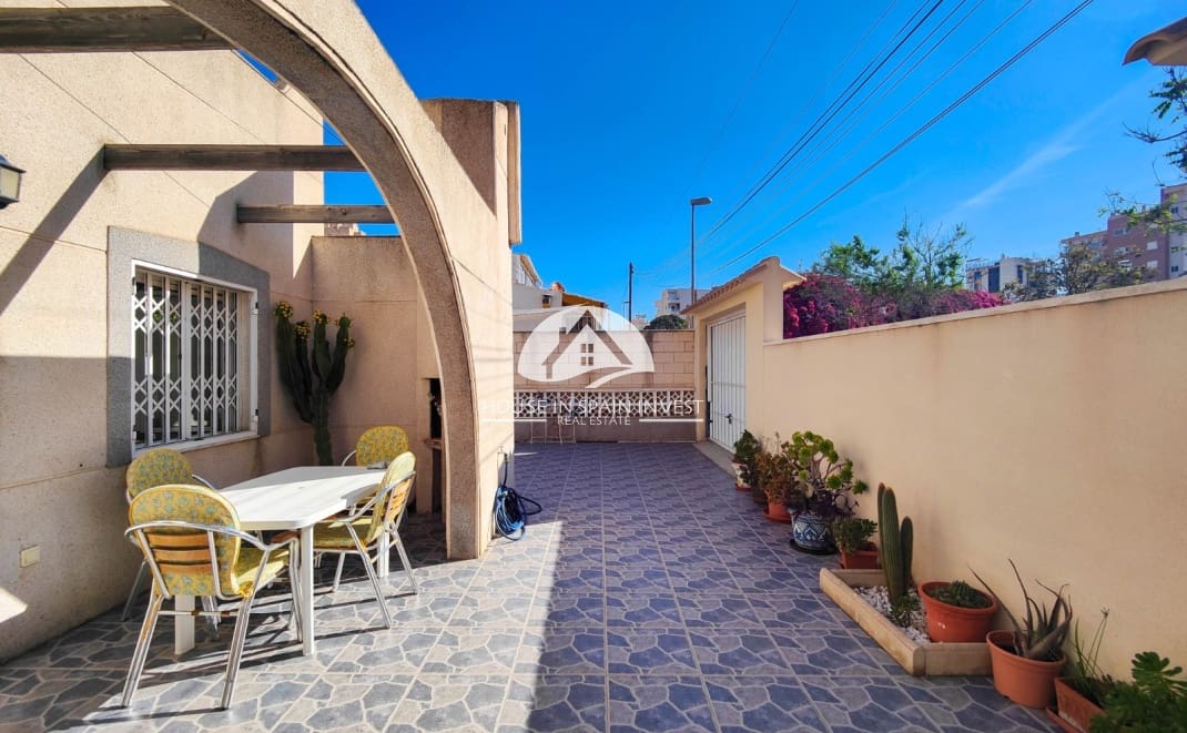 2 sypialnia Willa na sprzedaż w Torrevieja - 219 900 € (Ref: 10088563)