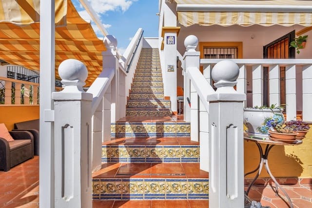 2 quarto Casa em Banda para venda em Cabo Roig, Orihuela - 189 900 € (Ref: 10091396)