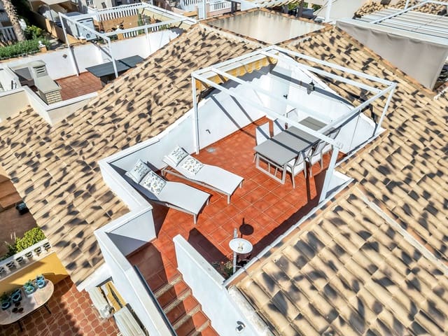 2 quarto Casa em Banda para venda em Cabo Roig, Orihuela - 189 900 € (Ref: 10091396)