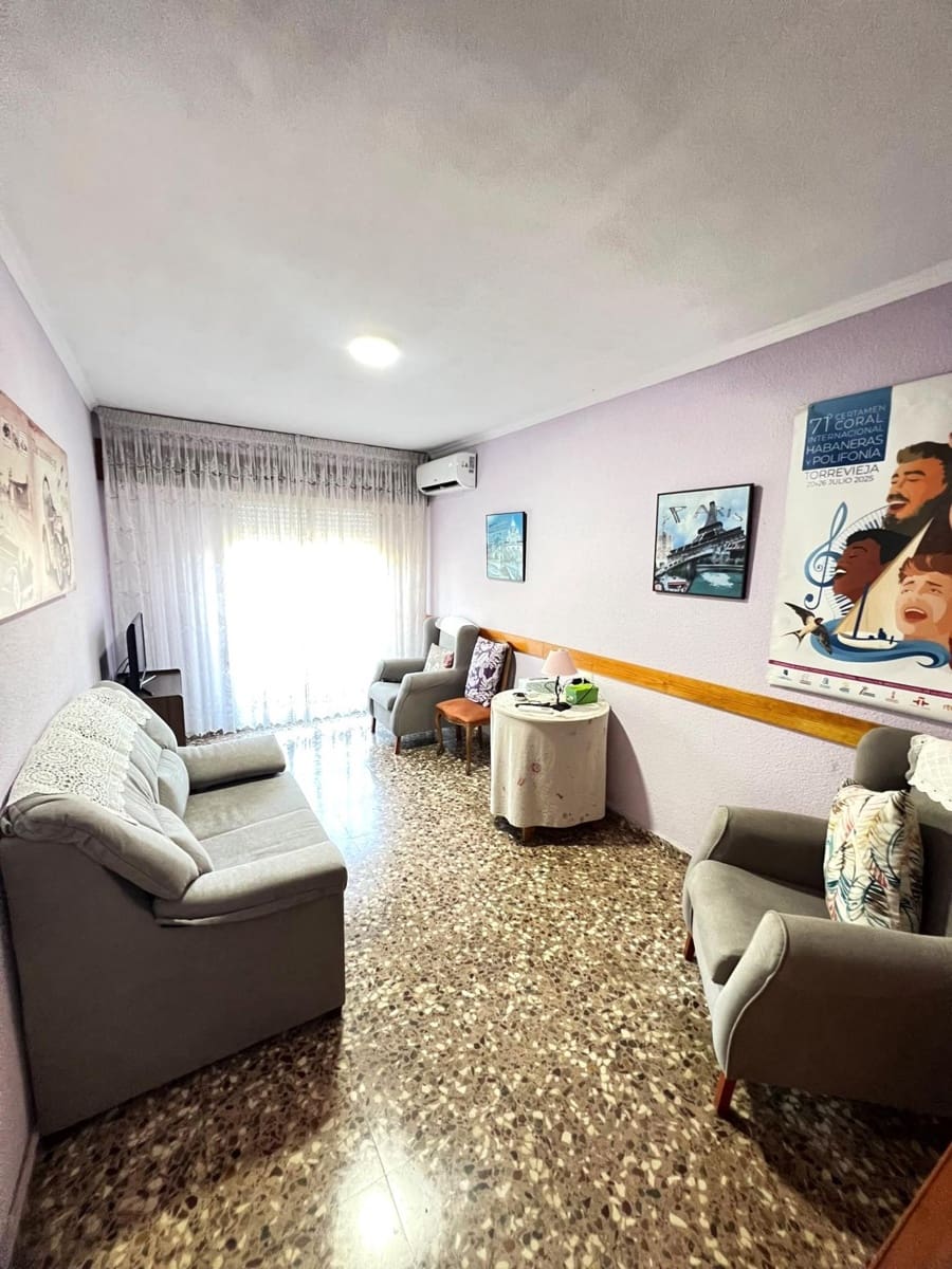 4 slaapkamer Appartement te koop in Torrevieja - € 214.900 (Ref: 10091398)