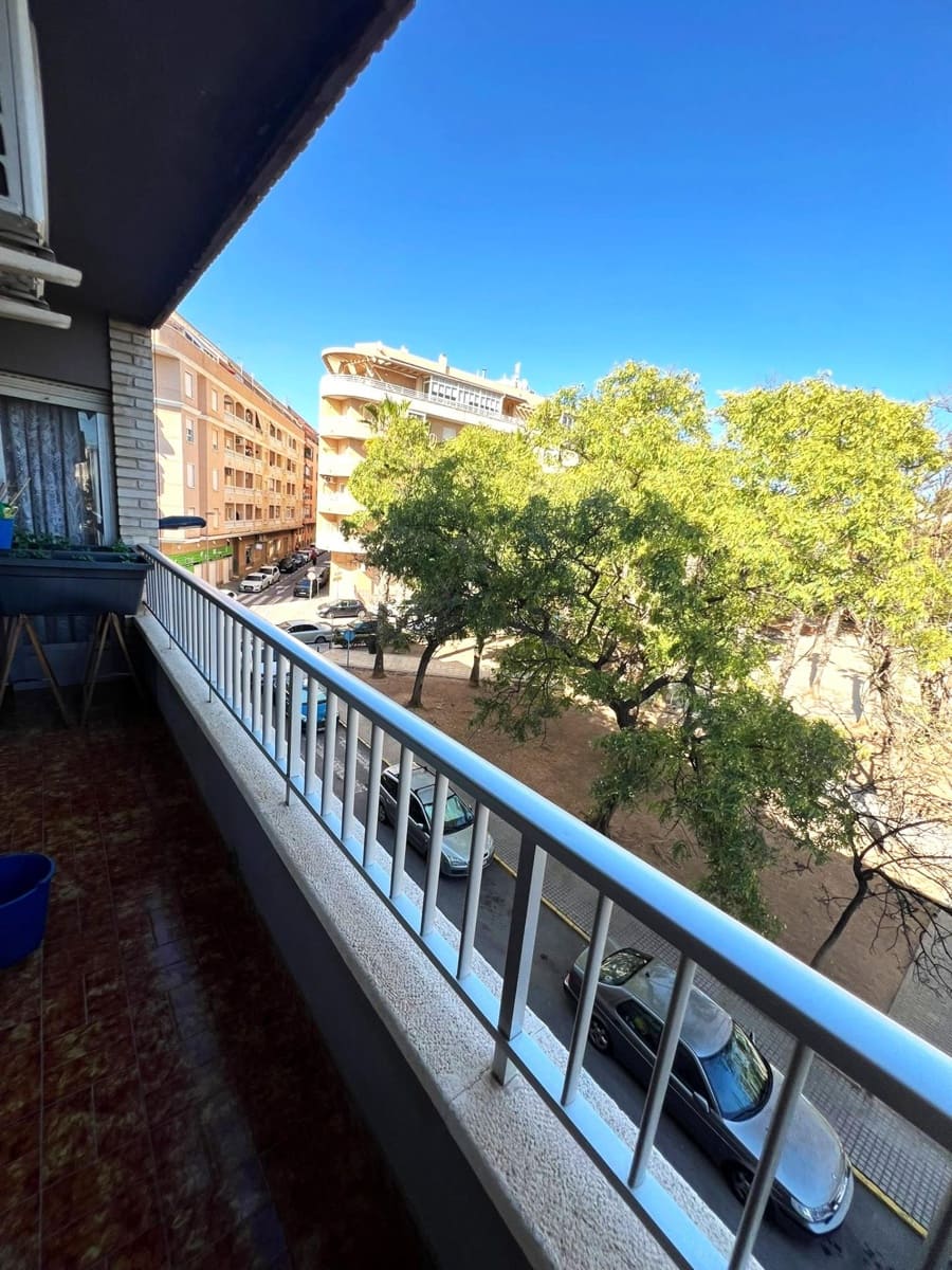4 slaapkamer Appartement te koop in Torrevieja - € 214.900 (Ref: 10091398)