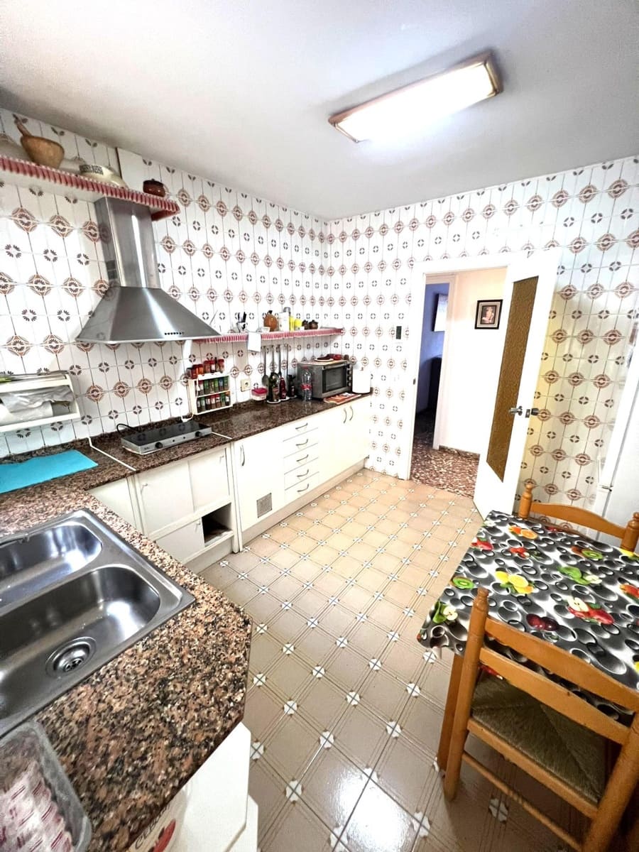 4 slaapkamer Appartement te koop in Torrevieja - € 214.900 (Ref: 10091398)
